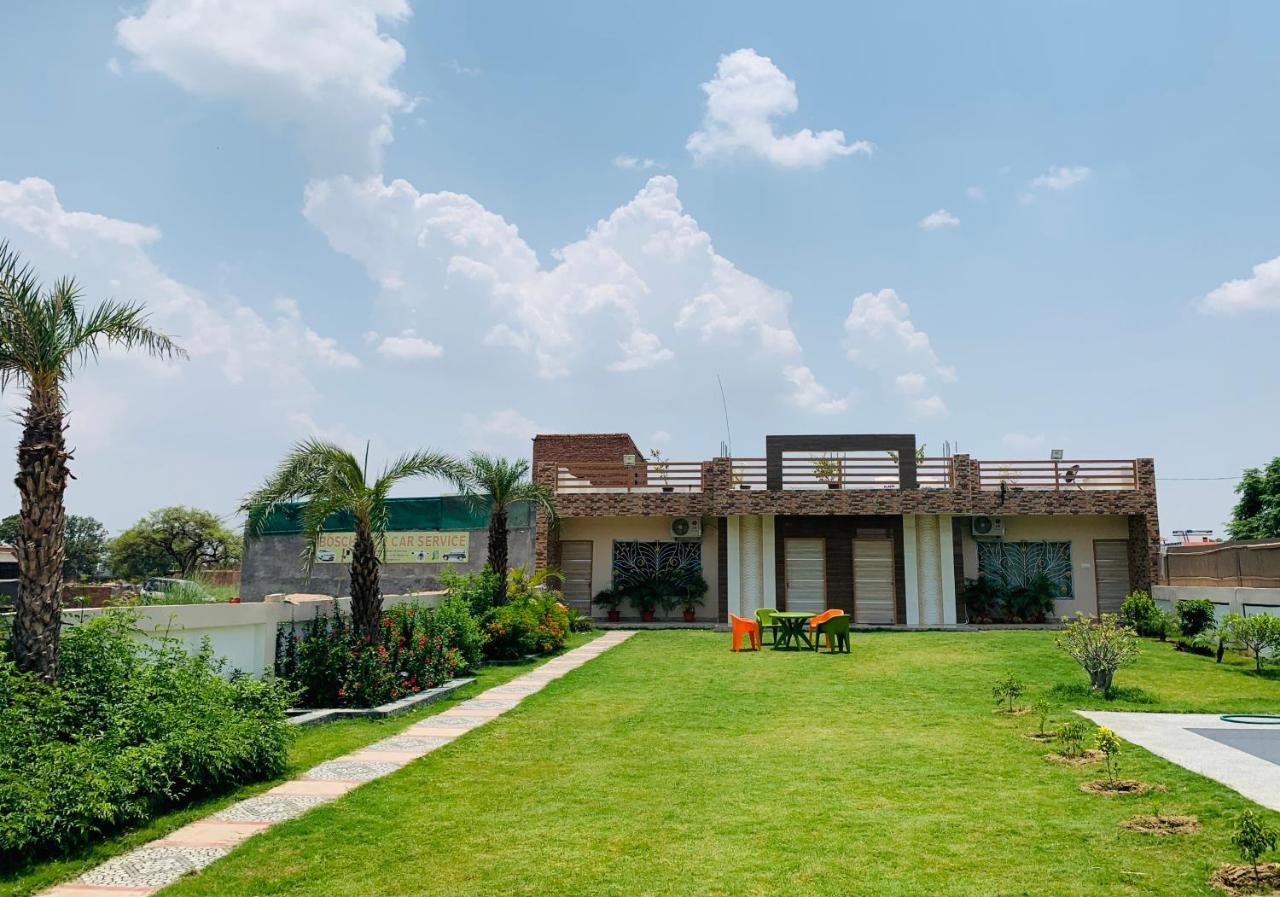 R K Villa Allāhābād Junction Exterior foto